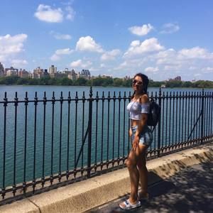 Meet your Posher, Andreea